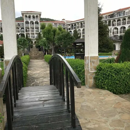 Kambani Nadezhda * Sveti Vlas