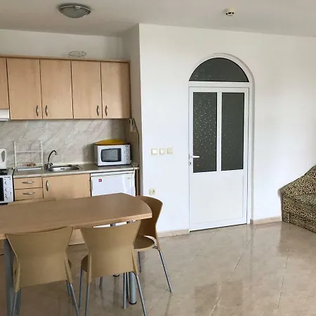Apartment Kambani Nadezhda