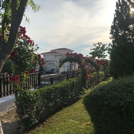 Kambani Nadezhda Sveti Vlas