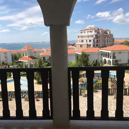 Kambani Nadezhda Apartment Sveti Vlas